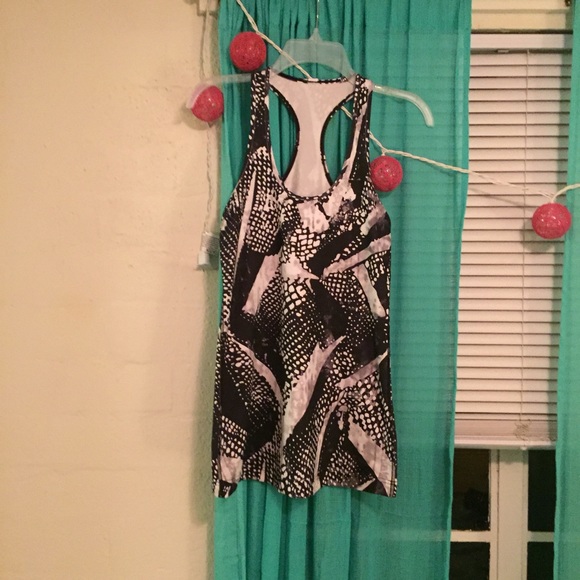 Lululemon Cool Racerback