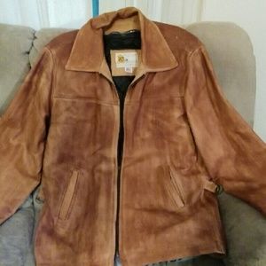 Meet your Posher, Elaine