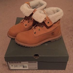 Women's Timbaland Boots