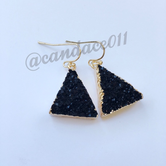 Druzy Triangle Earrings (Black) - Picture 3 of 3