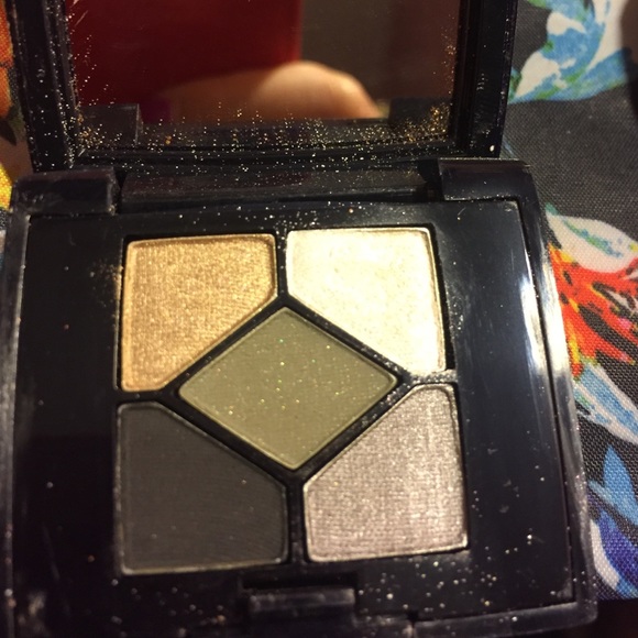 Make up lot - Picture 2 of 4