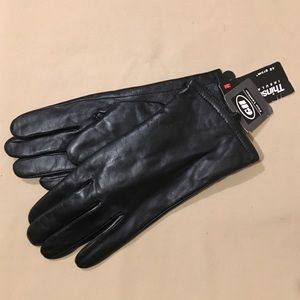 Women's thinsulate black leather gloves
