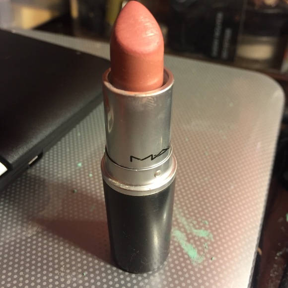 Mac politely pink lipstick