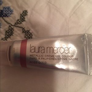Laura Mercier metallic cream eyeshadow rose gold