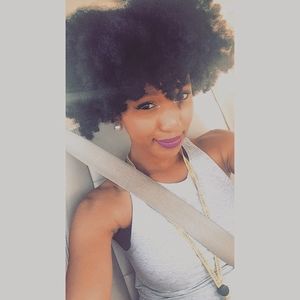 Meet your Posher, Ariel