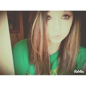 Meet your Posher, Casey