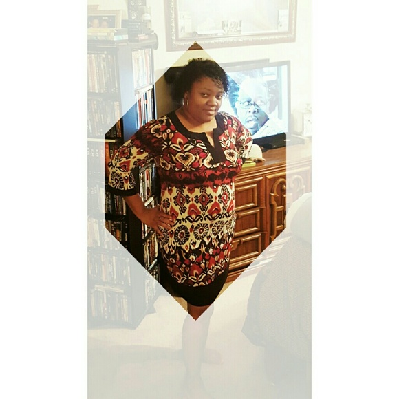 Vibrant in the mood dress!! - Picture 2 of 4