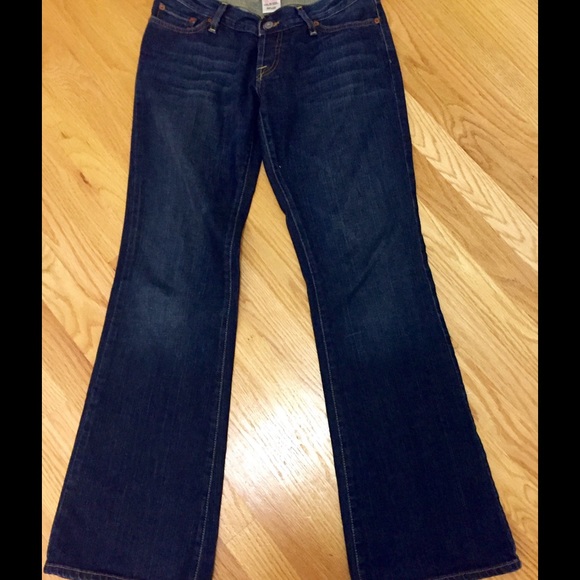 SOLD! Lucky Brand Jeans Sz. 4/27 Regular