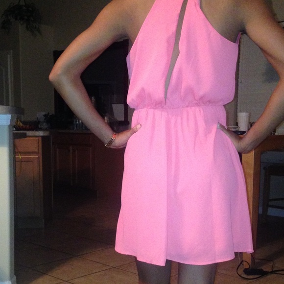 Coral mini dress - Picture 3 of 3