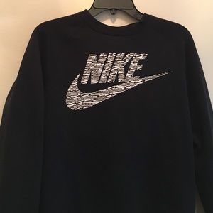 ❗️ Women's Nike Fleece crew neck ❗️