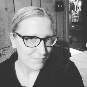 Meet your Posher, Leeann