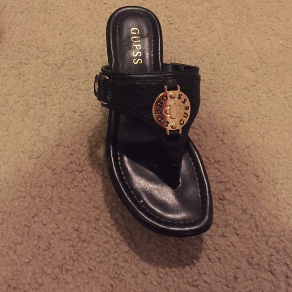Guess sandals