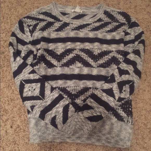 Long sleeve sweater