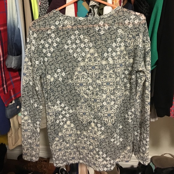 Bethany Mota (Aeropostale) Floral Print Sweater - Picture 2 of 2