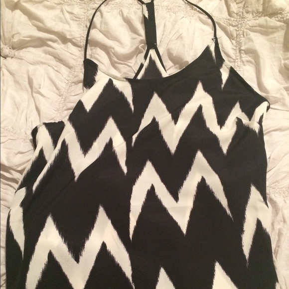 Black and white chevron pattern tank