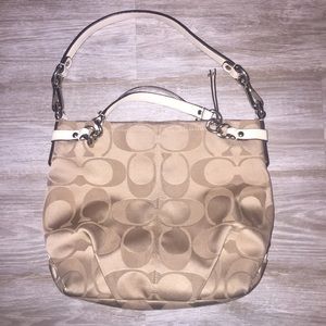 💥SOLD💥 Authentic Coach Tan & White Leather Purse