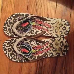 Ed Hardy Fashionable flip flop