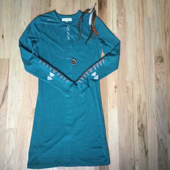 Long sleeve synergy dress