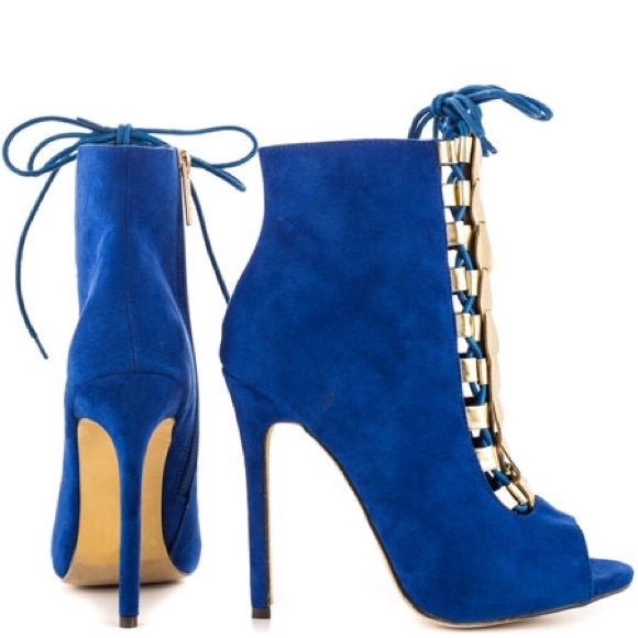 🔹Blue, Too Bandit, Peep-Toe Pump Bootie🔹 👠👠
