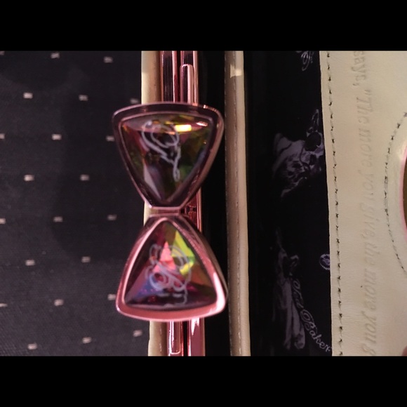 Pink Leather Ted Baker Wallet~NEW &COMES WITH BOX! - Picture 3 of 4
