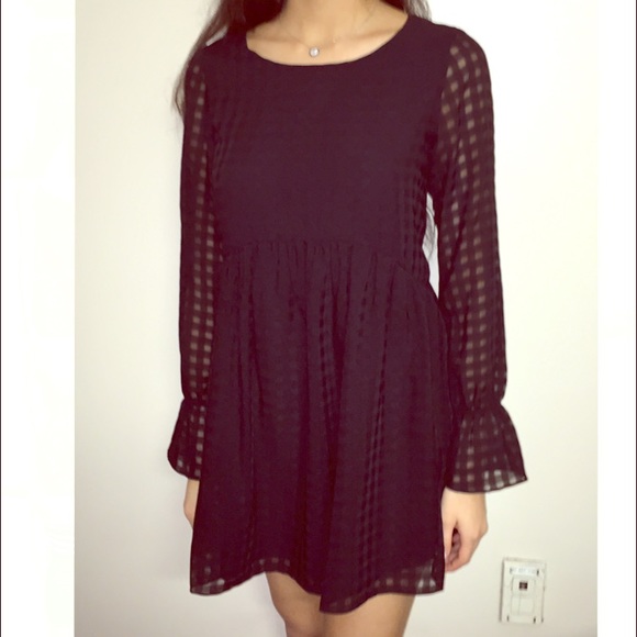 BCBGeneration Dresses & Skirts - GREAT PRICE!! BCBGeneration black dress