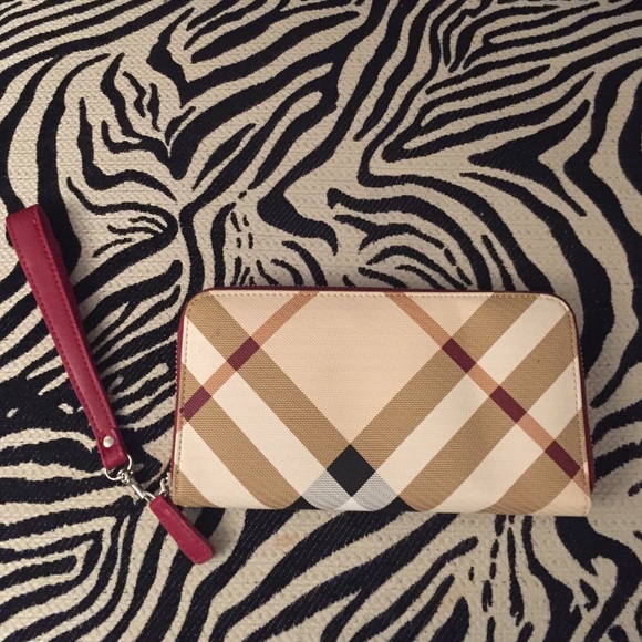 Plaid wristlet