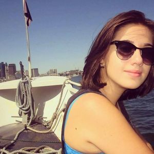 Meet your Posher, Ana