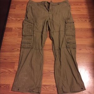 Men's Old Navy Dark Tan Cargo- Size 40x34