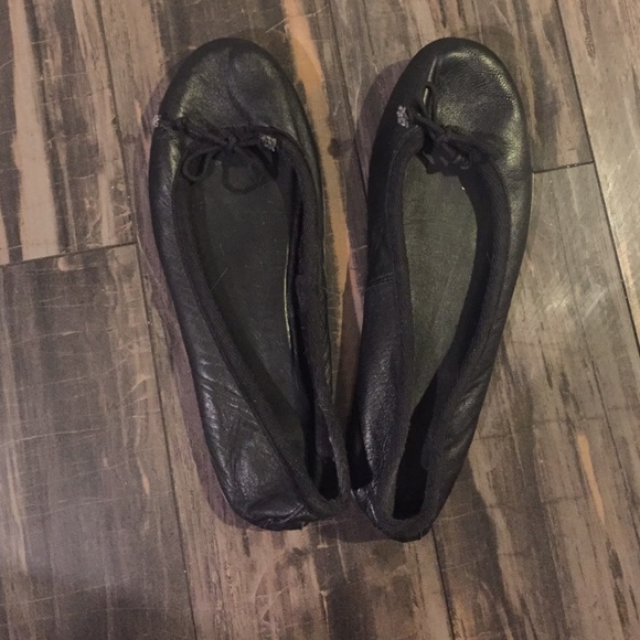 ⬇️Price Drop⬇️ASOS Black Leather Ballet Flats