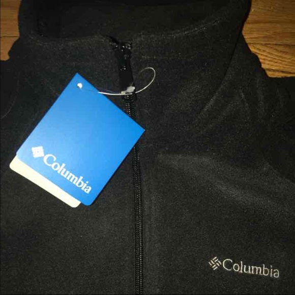 NWT Women's Columbia Fleece Jacker