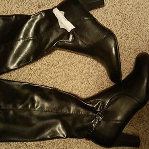 Womens heeled boots