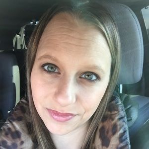 Meet your Posher, Keri