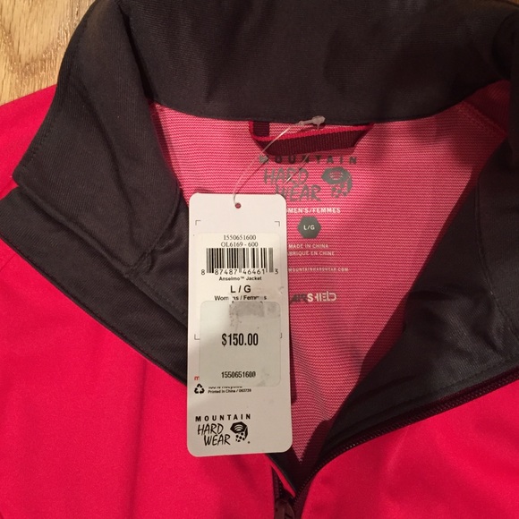 SOLD *NWT* Mountain Hardware Magenta Jacket - Picture 2 of 4