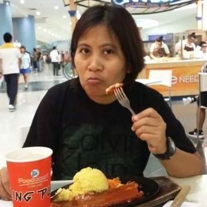 Meet your Posher, Roseanne