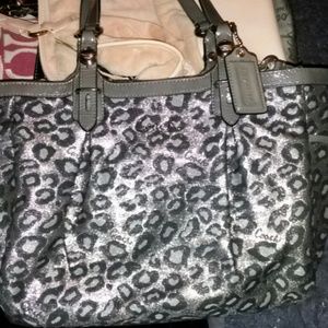 Authentic coach leopard