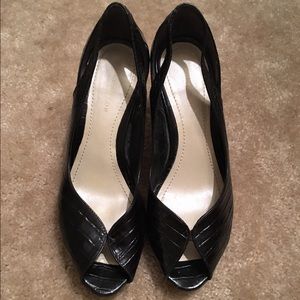 Black leather peep-toe pumps 3.5", Ann Taylor