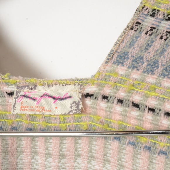 Amazing Free People Blanket Poncho - Picture 2 of 4