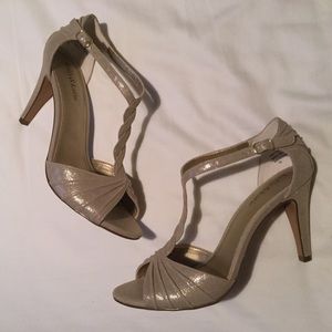 Kelly & Katie Gold Christa Heels