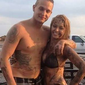 Meet your Posher, Amandajo