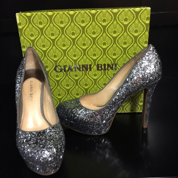Prom shoes size 7.5