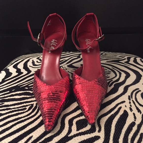 Red sequined pumps