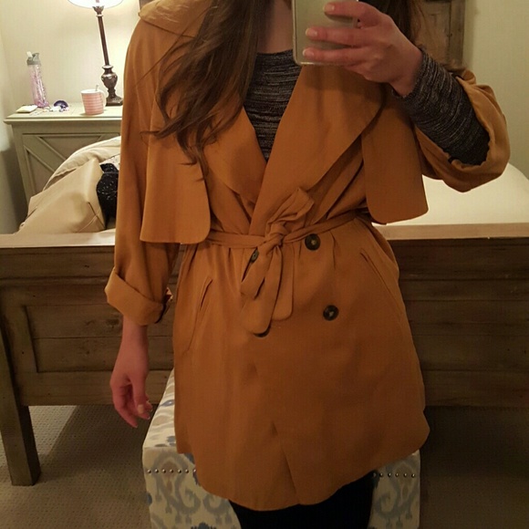 Coat - Picture 2 of 2
