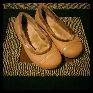 Crocs fur lined flats