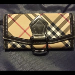 Burberry wallet