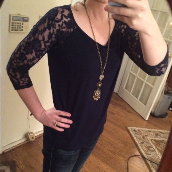 🌷sale🌷 CHARMING CHARLIE navy blue too - Picture 1 of 3