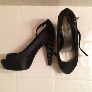 Madden girl open toe black heels