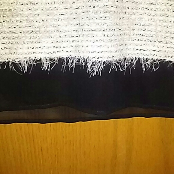 Ladies Long Sleeve Top - Picture 2 of 4