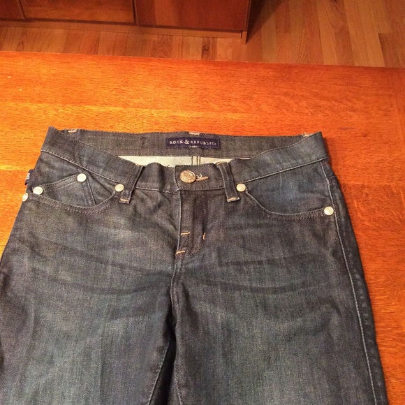 Women's Rock & Republic Berlin jeans. - Picture 3 of 3