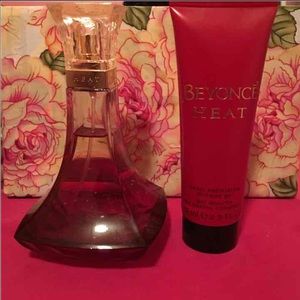 ⚜Beyoncé Heat Collection ⚜