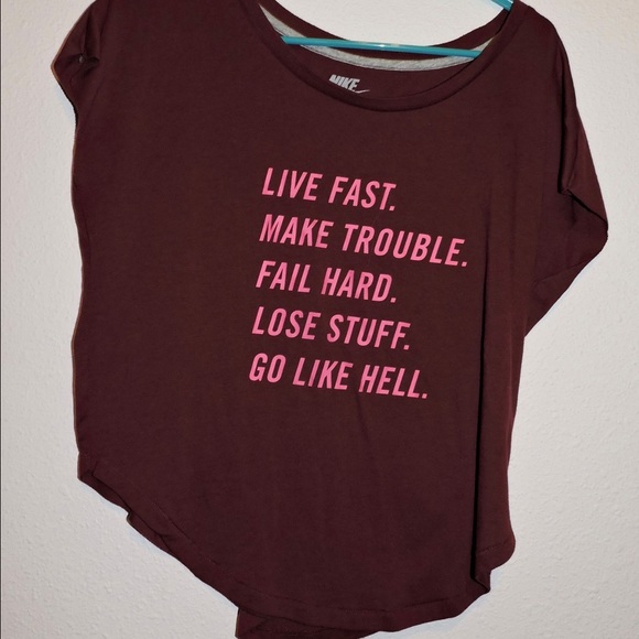 Slouchy Nike running tee